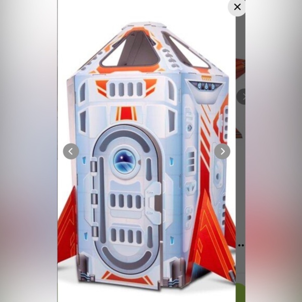 Melissa & Doug Rocket Ship Indoor 4’ tall Corrugated Playhouse - Picture 3 of 8